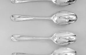 Silver spoon by Paul Hanet, London 1727